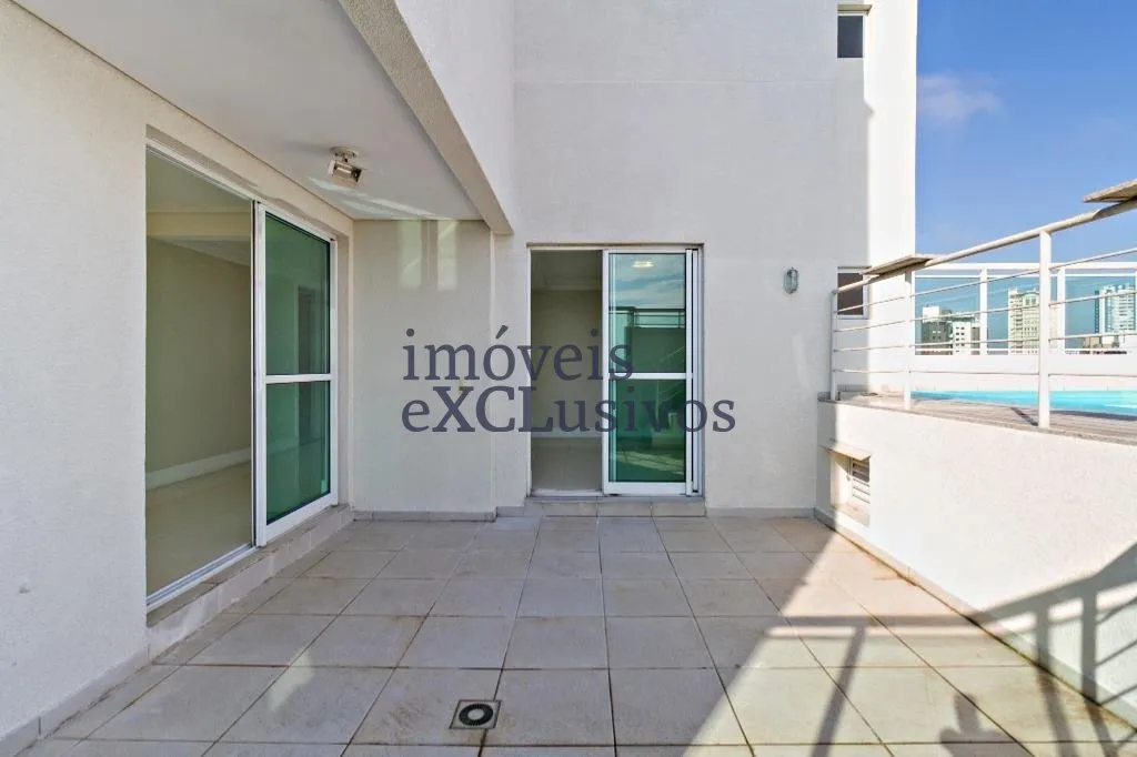 Penthouse with 4 en-suite rooms, balcony and private garden — photo 23