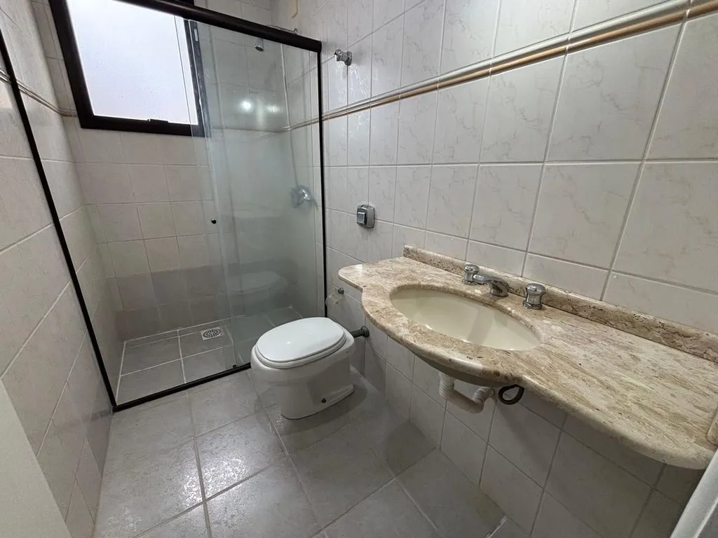 113 m² apartment with a bathtub and a water view — photo 34