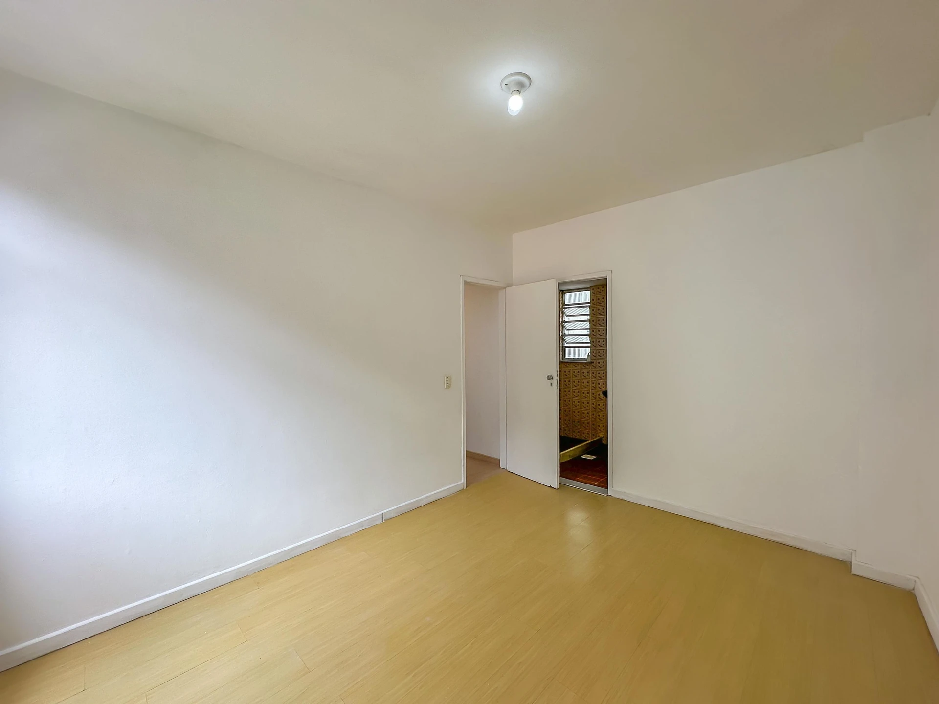 Apartment, 64 m², with a park view — photo 4