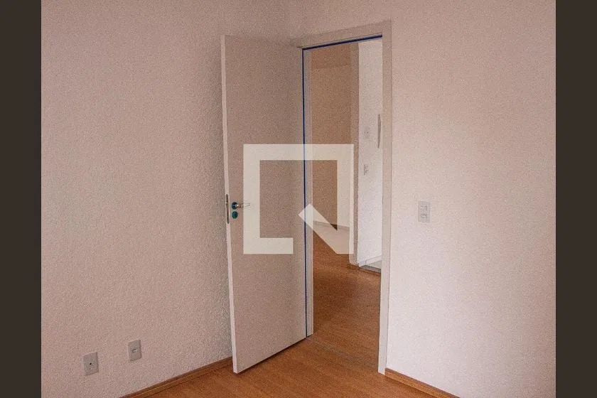 Apartamento sem mobília com 2 quartos e 45 m² — photo 17
