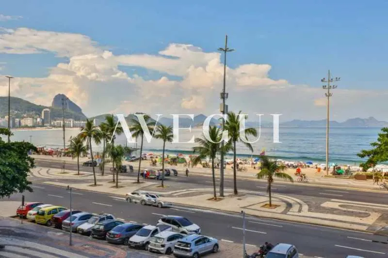 5-bedroom apartment with a water view in Rio de Janeiro — photo 26