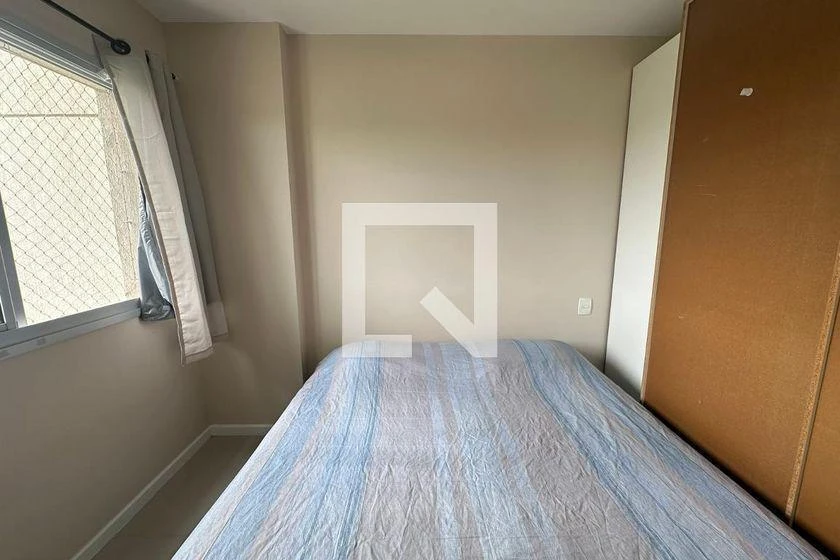 Furnished 2-bedroom apartment with balcony — photo 8