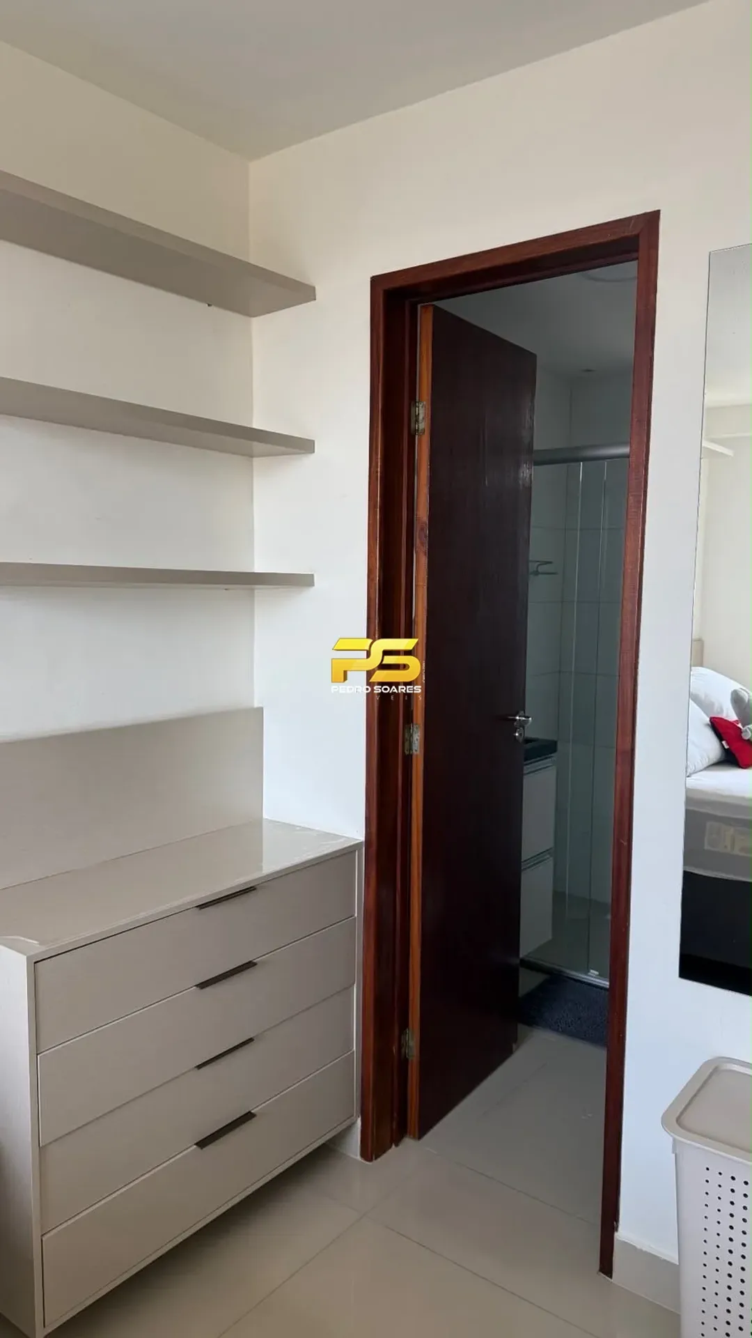 Квартира 57 м² со стиральной машиной и рабочим местом — photo 8