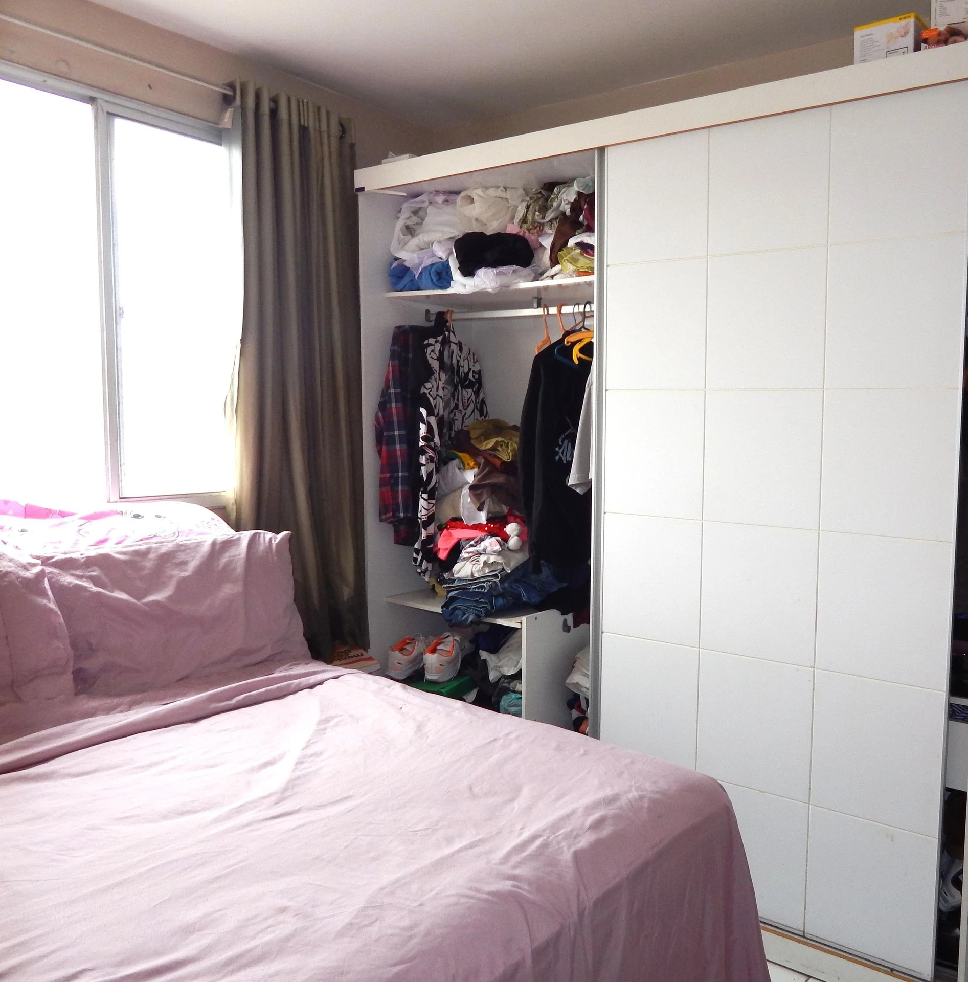 Furnished apartment, 42 m², with a grill on the balcony — photo 4