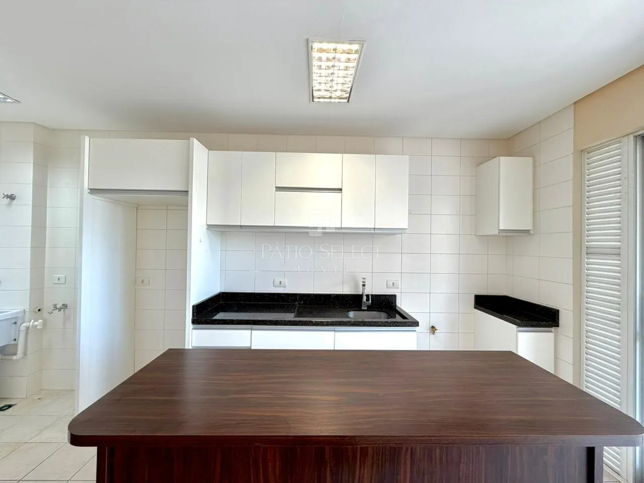 3-bedroom apartment with a washing machine in Curitiba — photo 5