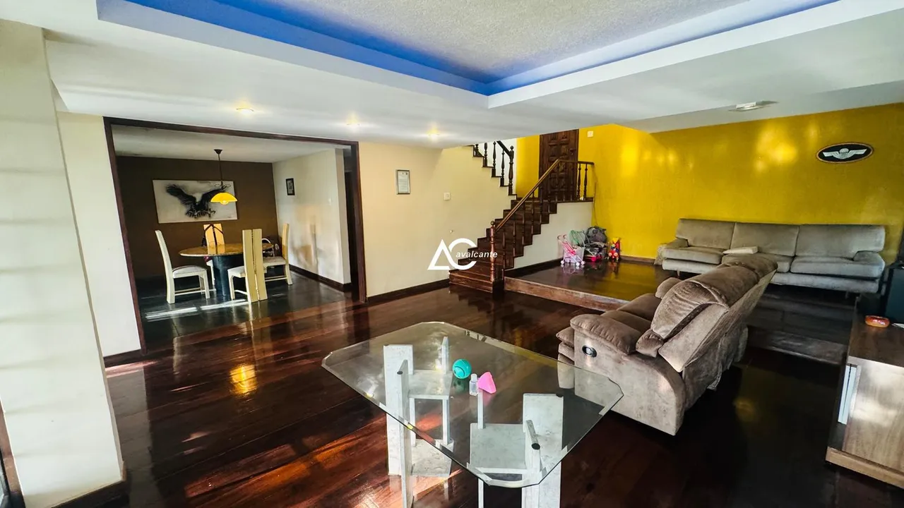 House with 4 bedrooms and 4 bathrooms plus balcony grill — photo 5