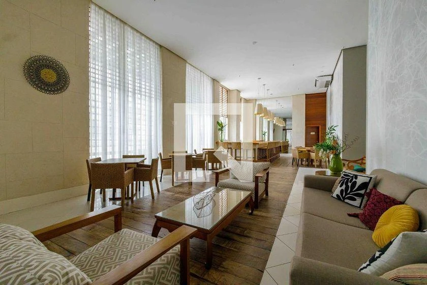 Furnished 136 m² 1-bedroom apartment with 2 parking — photo 46