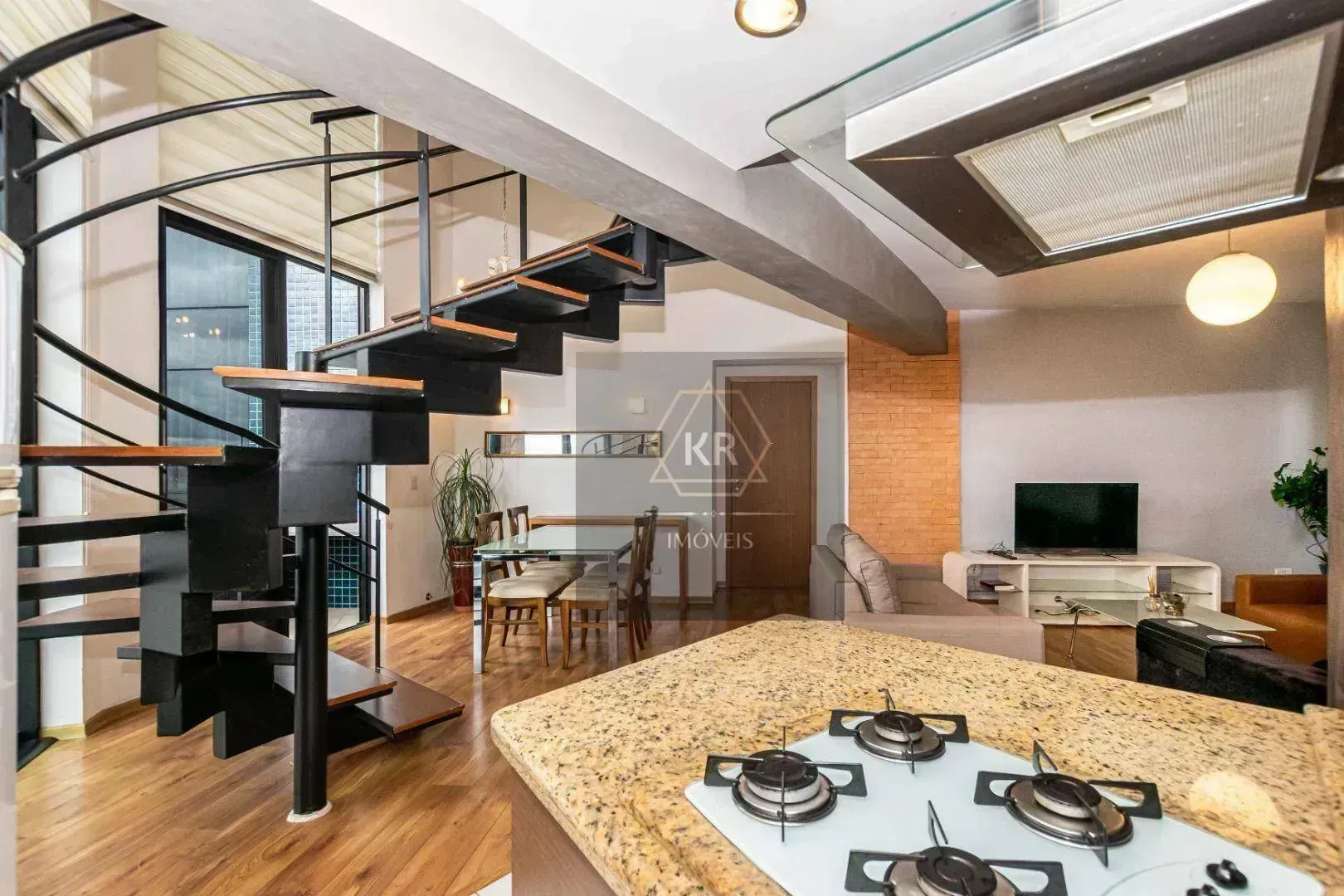 Furnished 140 m² apartment with 1 suite and 2 parking spaces — photo 2