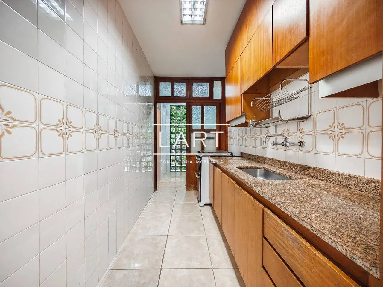 100 m² apartment with 2 bedrooms and closed gas kitchen — photo 14