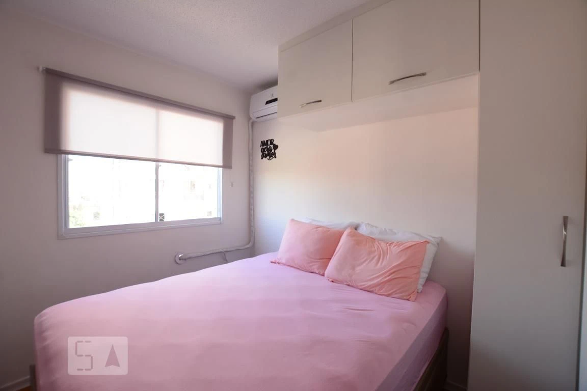 Furnished 2-bedroom apartment with open-plan kitchen — photo 15