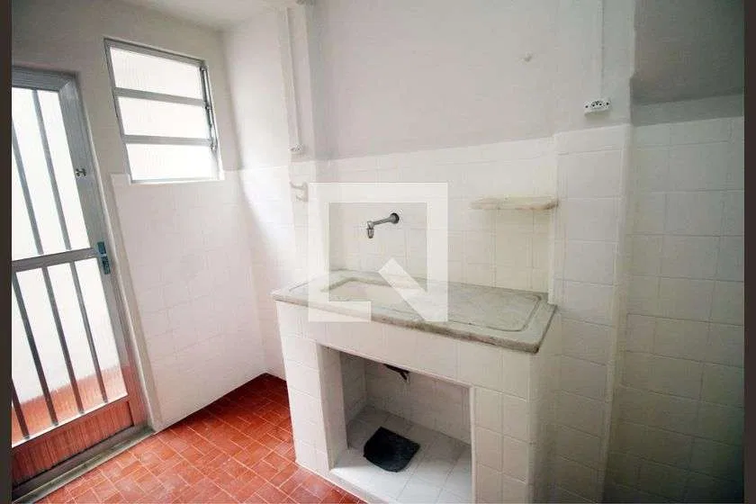 Casa sem mobília com 1 quarto e jardim privativo — photo 4
