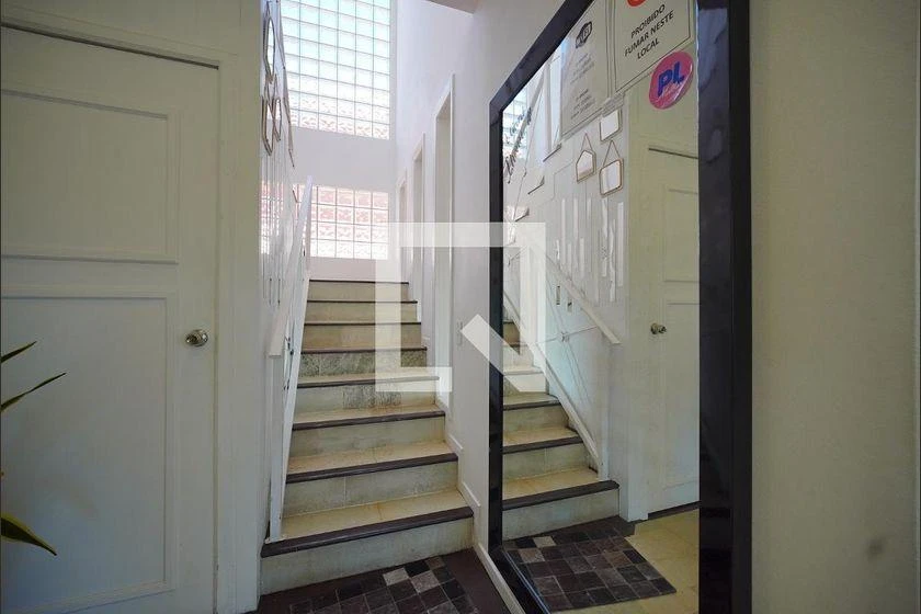 Furnished house with private garden and BBQ — photo 15