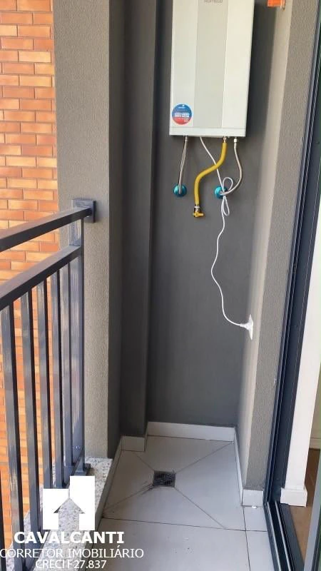 Apartment, 40 m², with a glass-enclosed balcony — photo 2
