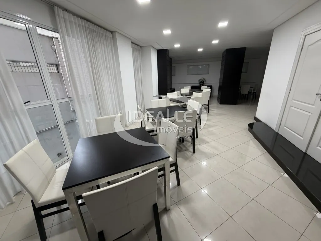 3-bedroom apartment with enclosed balcony and 2 parking spots — photo 21
