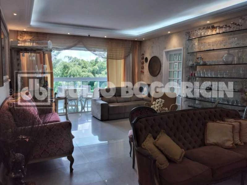 Apartamento amueblado de 4 dormitorios y 229 m² — photo 10