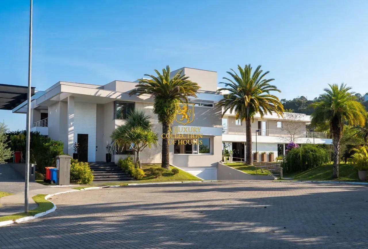 House with 27 bedrooms and 16 bathrooms — photo 4