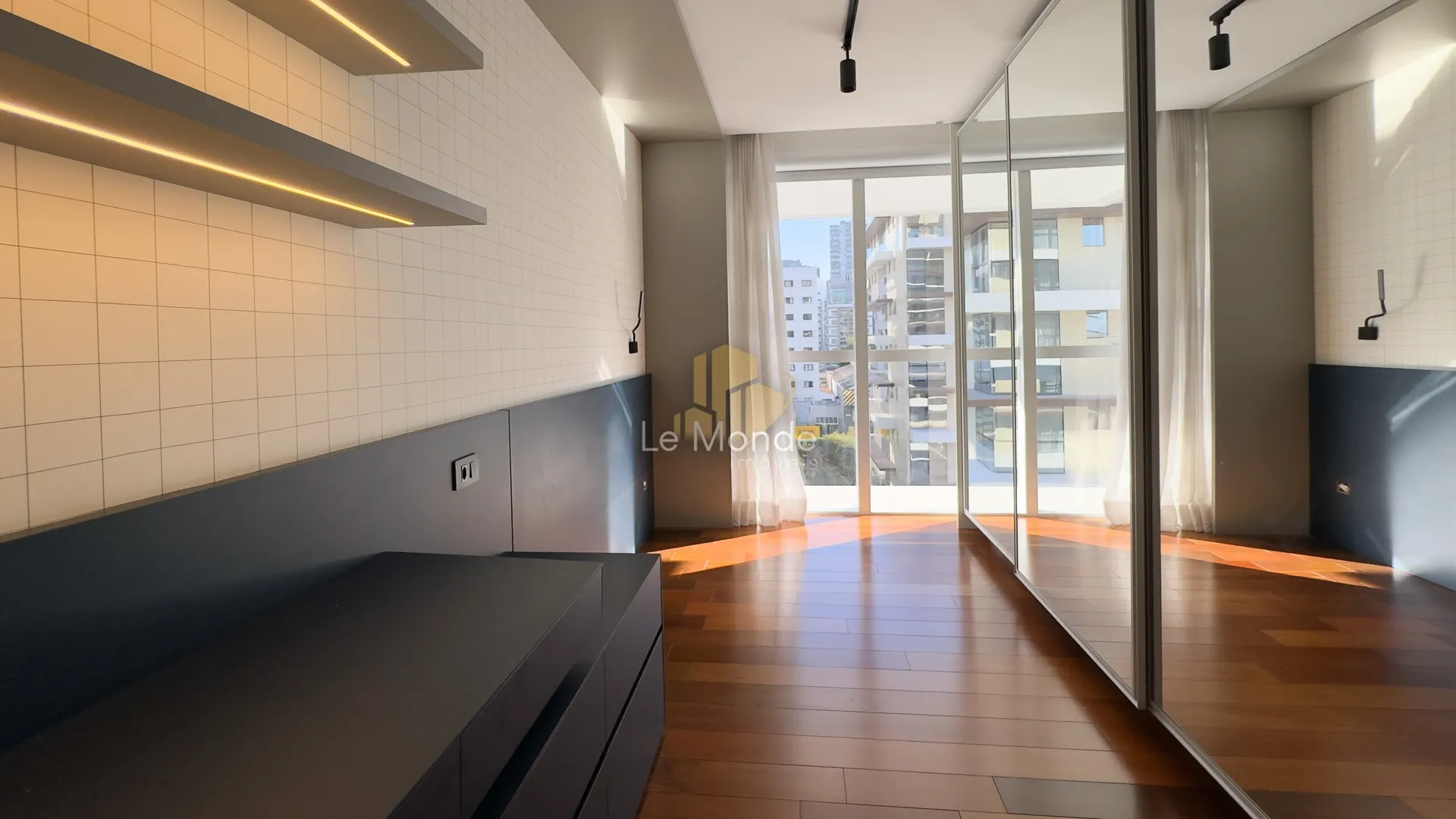 Duplex apartment with 3 bedrooms and 156 m² — photo 50