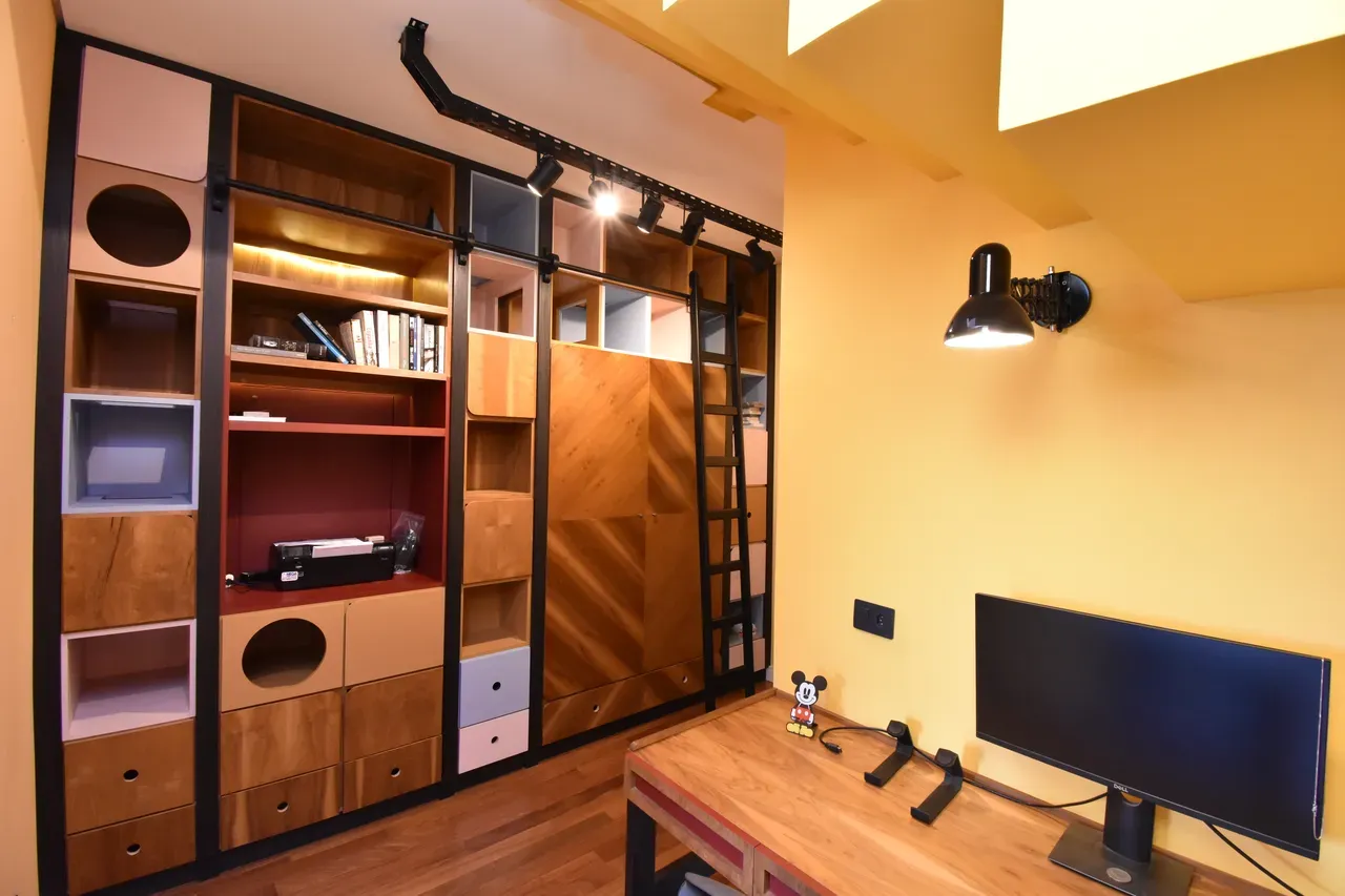 Furnished apartment, 127 m², with a grill on the balcony — photo 4