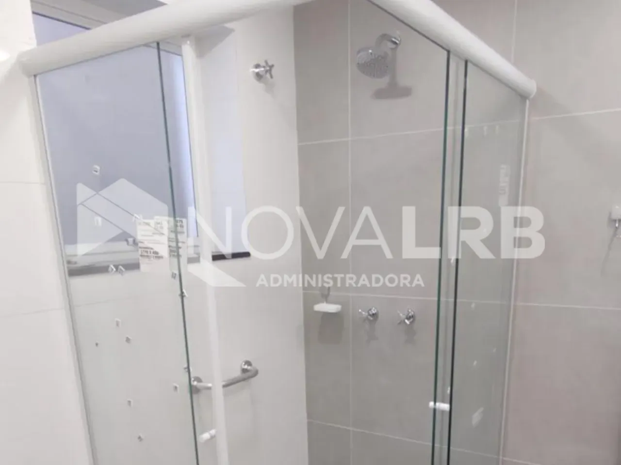 3-bedroom apartment with 90 m² and closed kitchen — photo 25