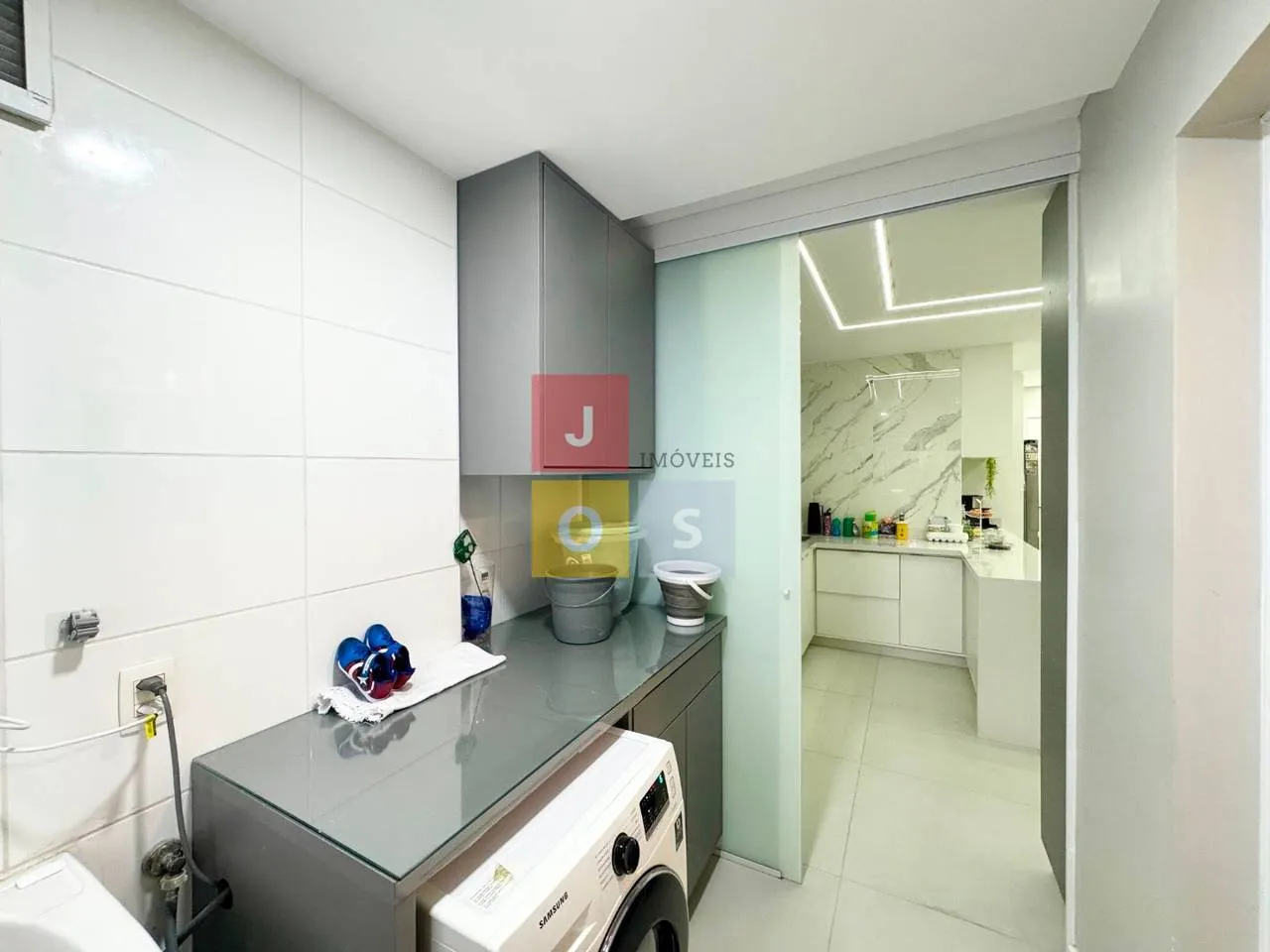 Apartamento mobiliado, 193 m², com janelas do piso ao teto — photo 28