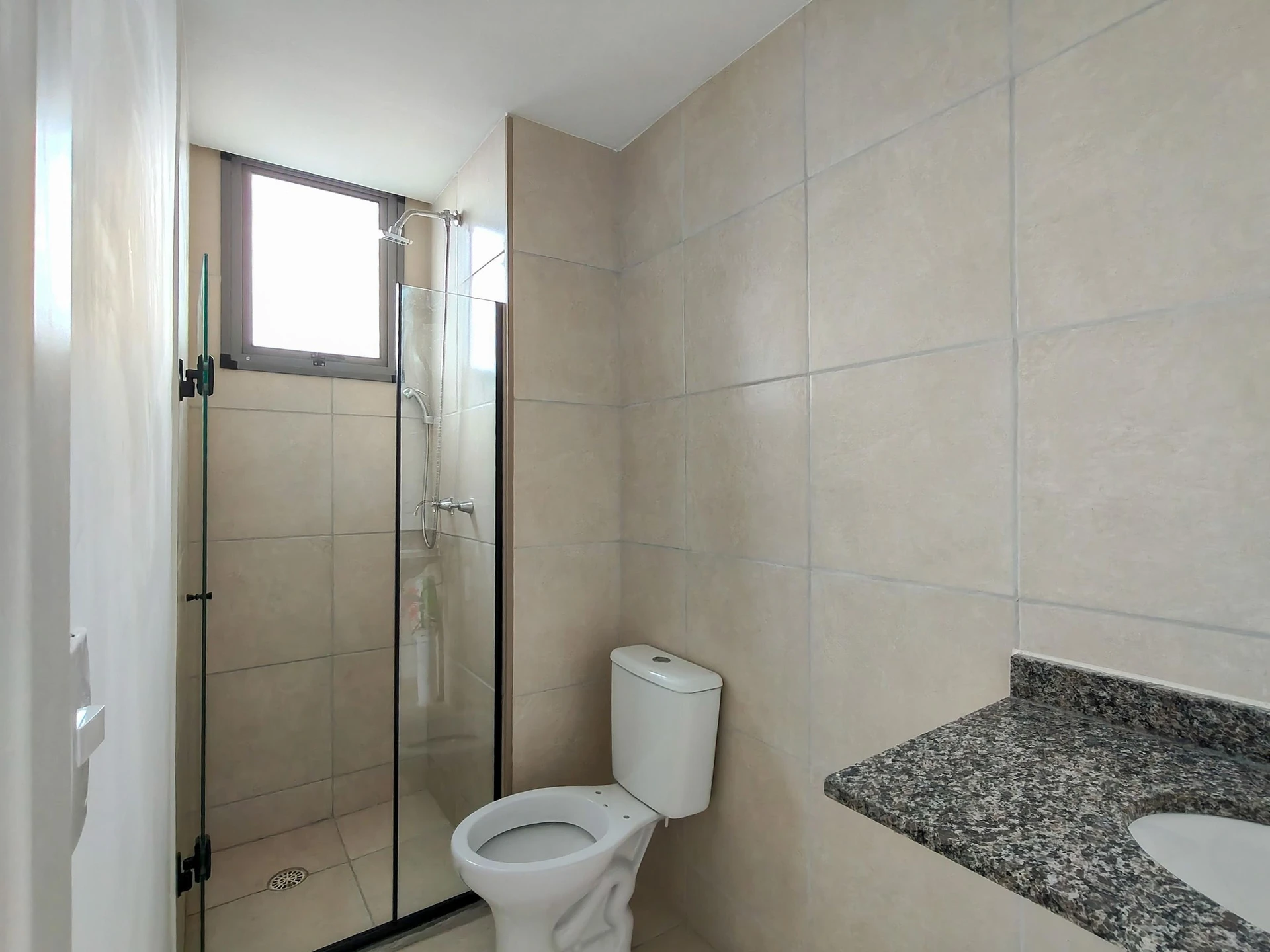 3-bedroom apartment with a water view in Rio de Janeiro — photo 58