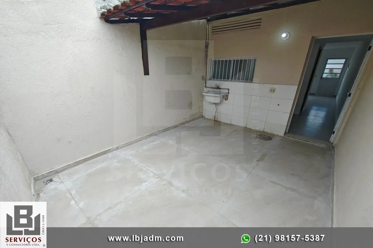 Garden in a 2-bedroom house, 75 m² — photo 9