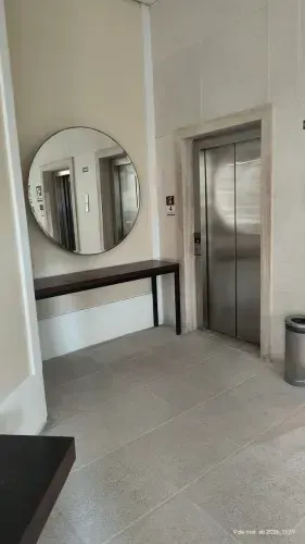 Apartamento con 2 dormitorios, 2 baños y balcón — photo 23