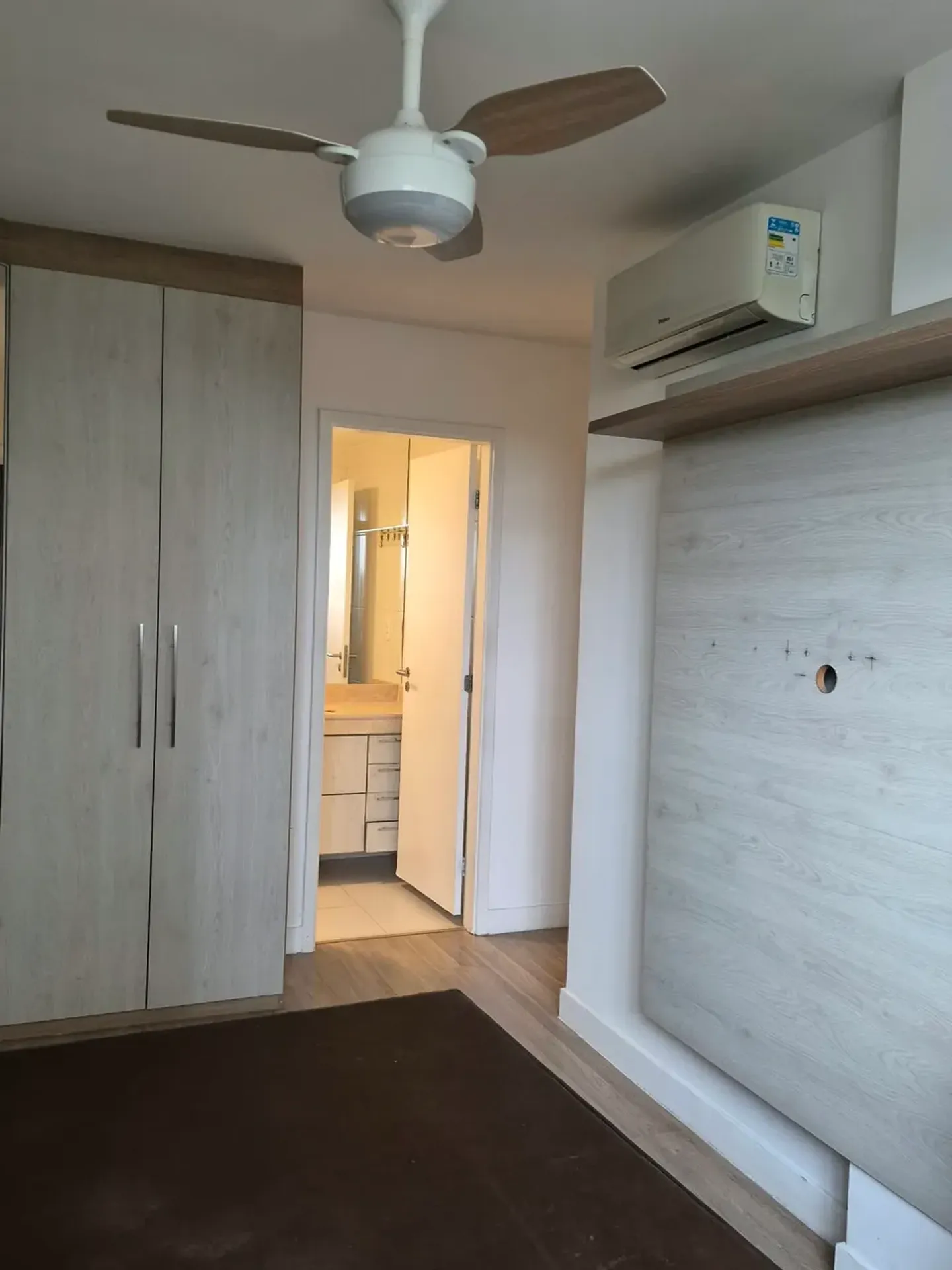 Furnished apartment, 86 m², with a private BBQ — photo 14