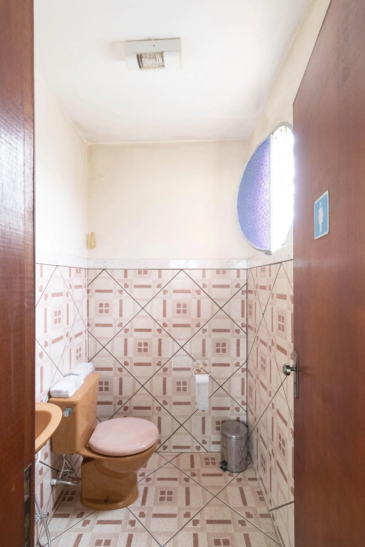 Меблированный дом с 3 спальнями и 3 парковками — photo 26