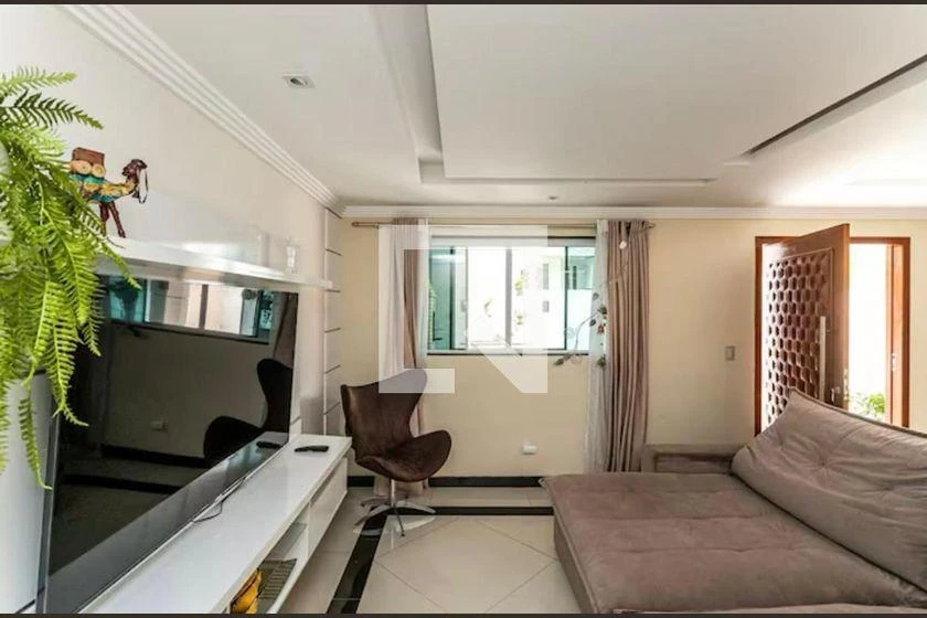 Casa amueblada de 288 m² con 4 suites y piscina — photo 30