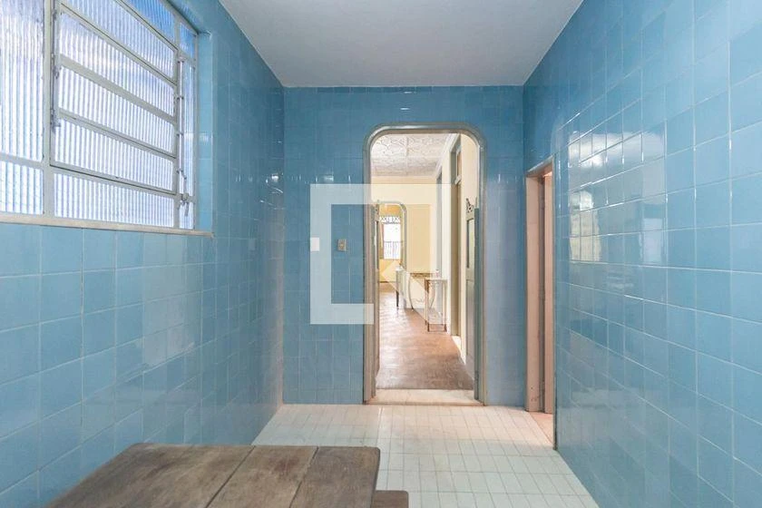 Casa para aluguel com 4 quartos e varanda, 600 m² — photo 10