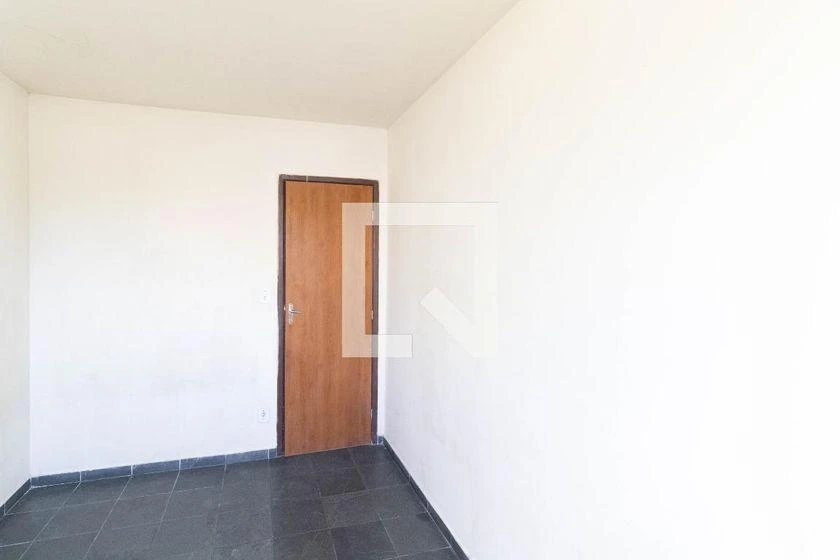 2-bedroom apartment in a building with a gym — photo 20