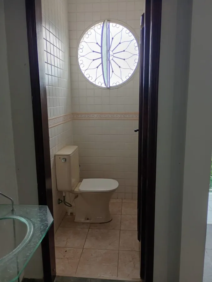 Furnished rental house with 3 bedrooms and 5 bathrooms — photo 24