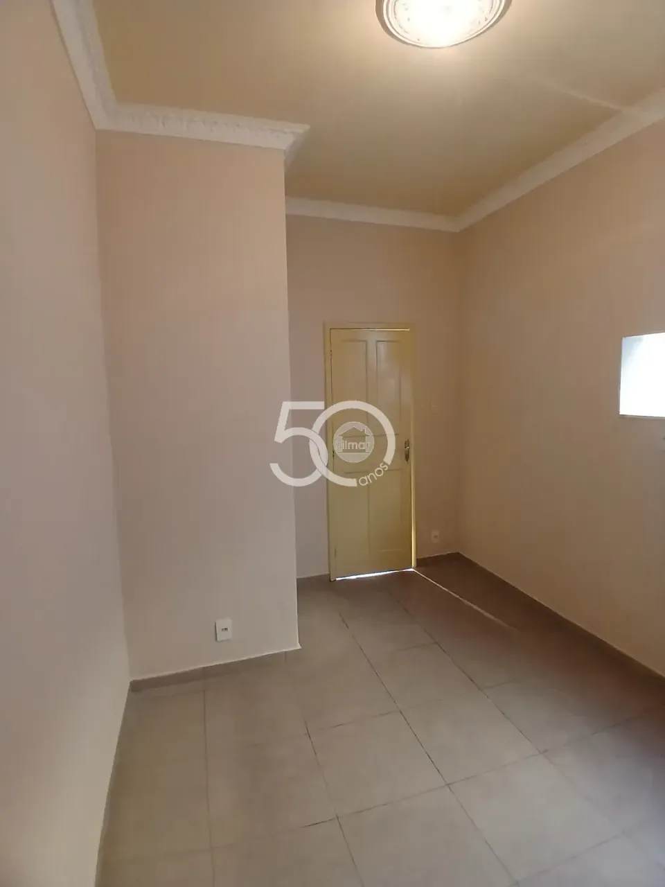 Квартира с 1 спальней, 1 ванной и без парковки — photo 4