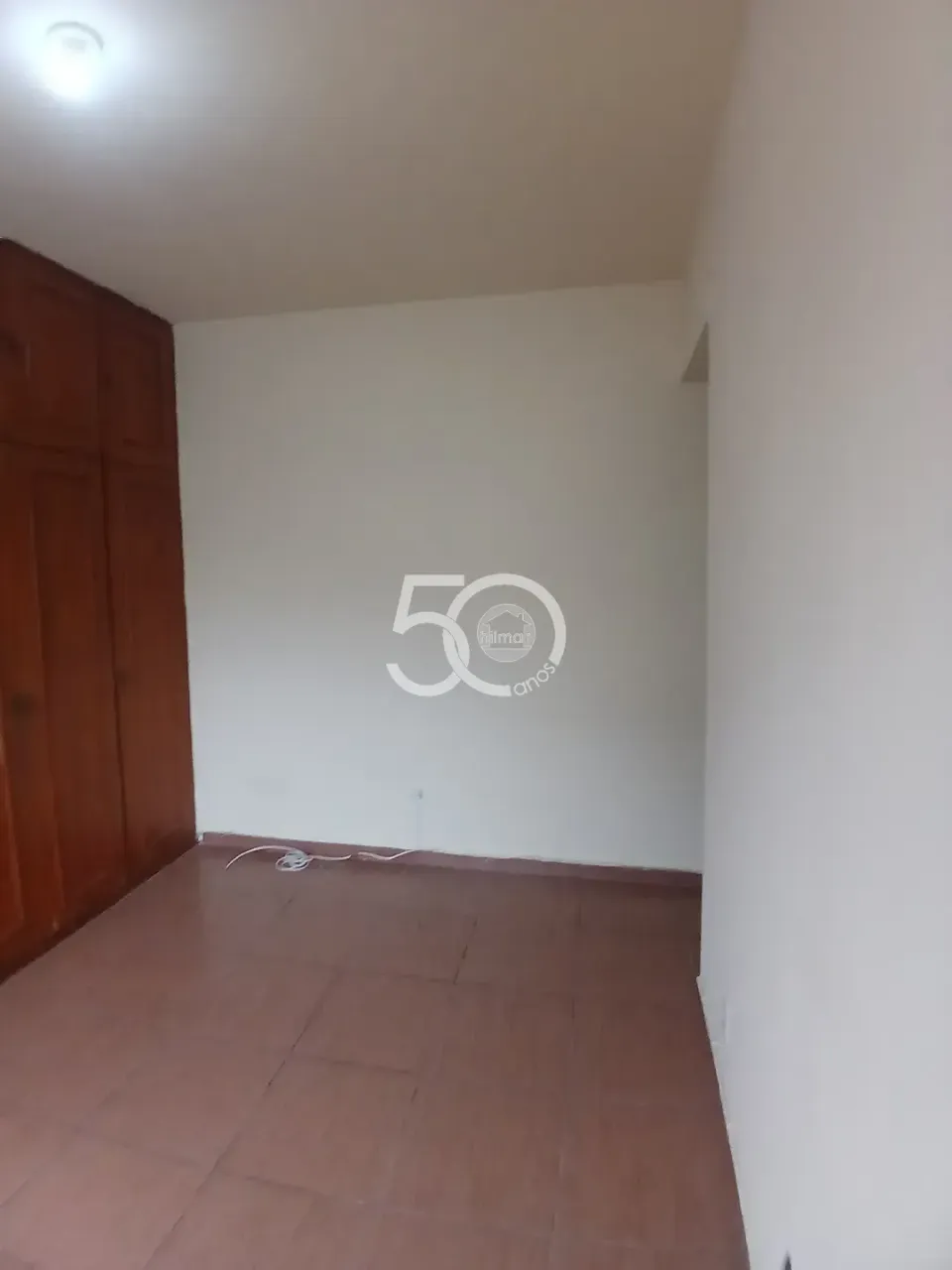 Apartamento sem mobília com 2 quartos e varanda — photo 14
