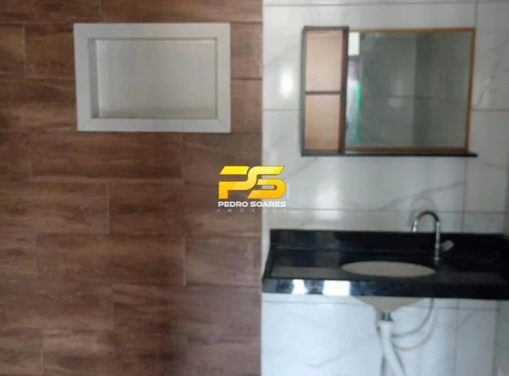 4-bedroom house with 3 bathrooms, 315 m² and a balcony — photo 5