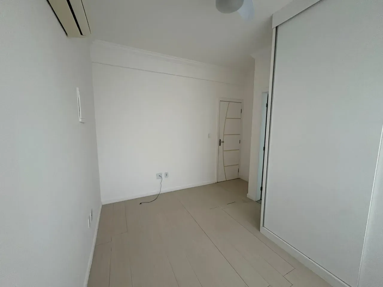 Casa de 4 quartos com espaço de home office — photo 45