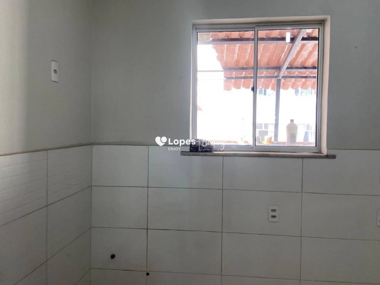 Unfurnished house with 2 bedrooms and 1 bathroom — photo 25