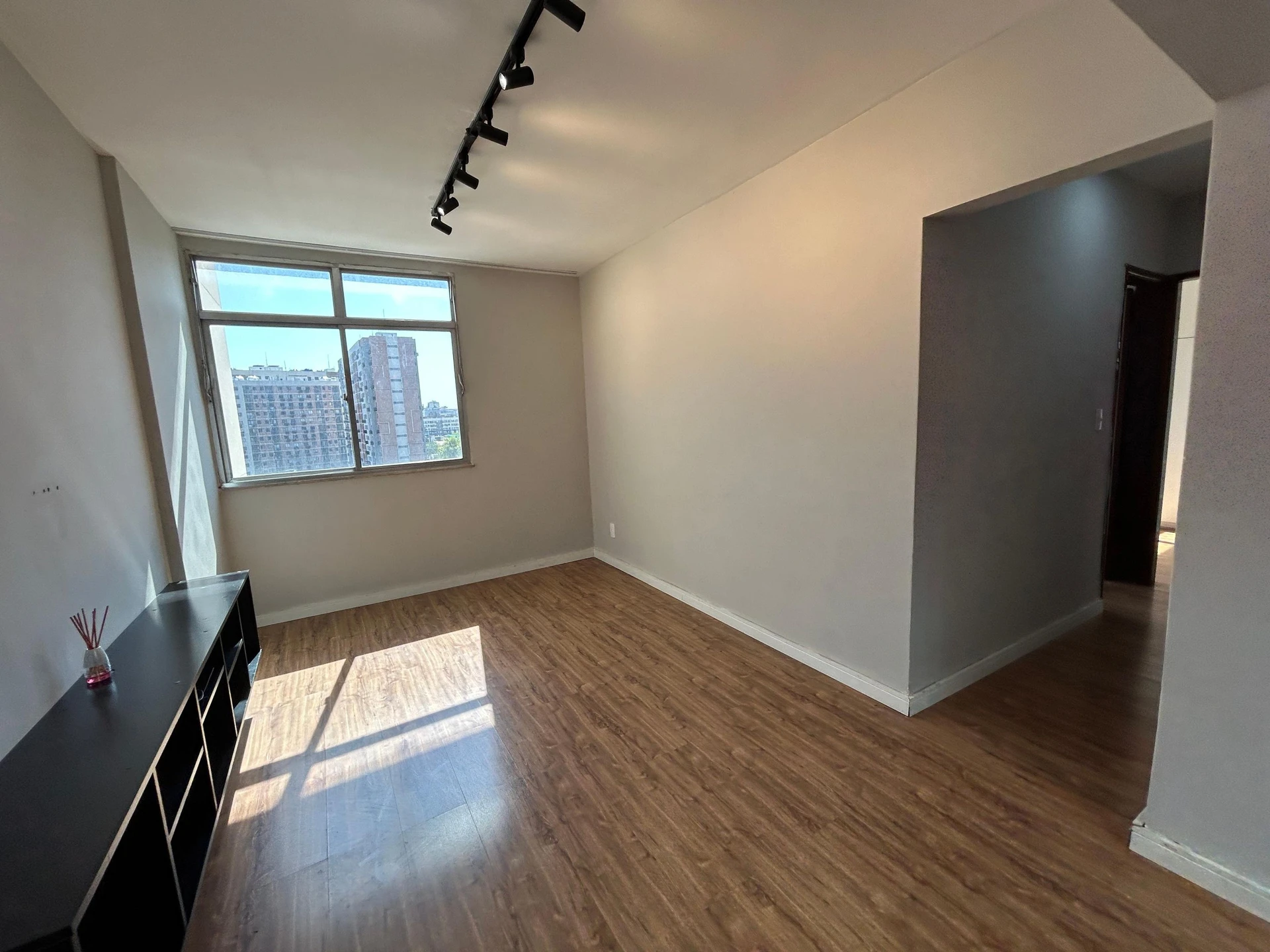 Home office in a 2-bedroom apartment, 63 m²