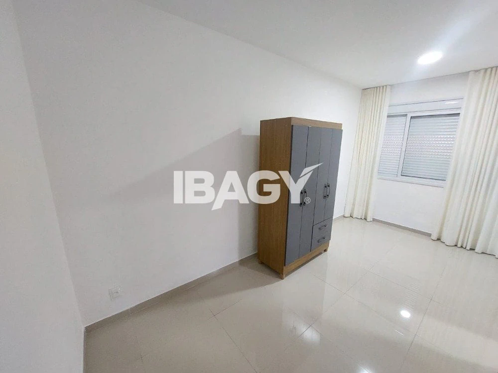 One-bedroom, 24 m² apartment in Florianópolis — photo 3