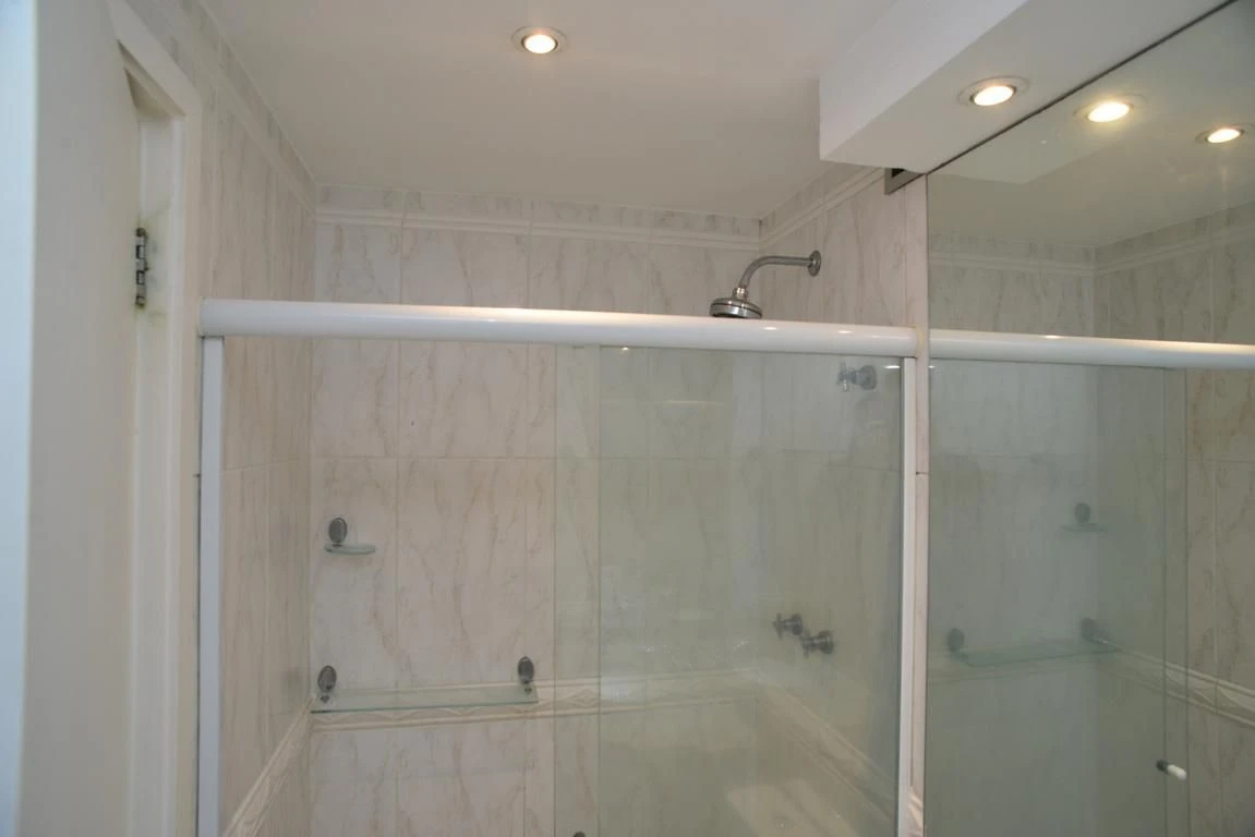 Apartamento, 139 m², com janelas do piso ao teto — photo 46
