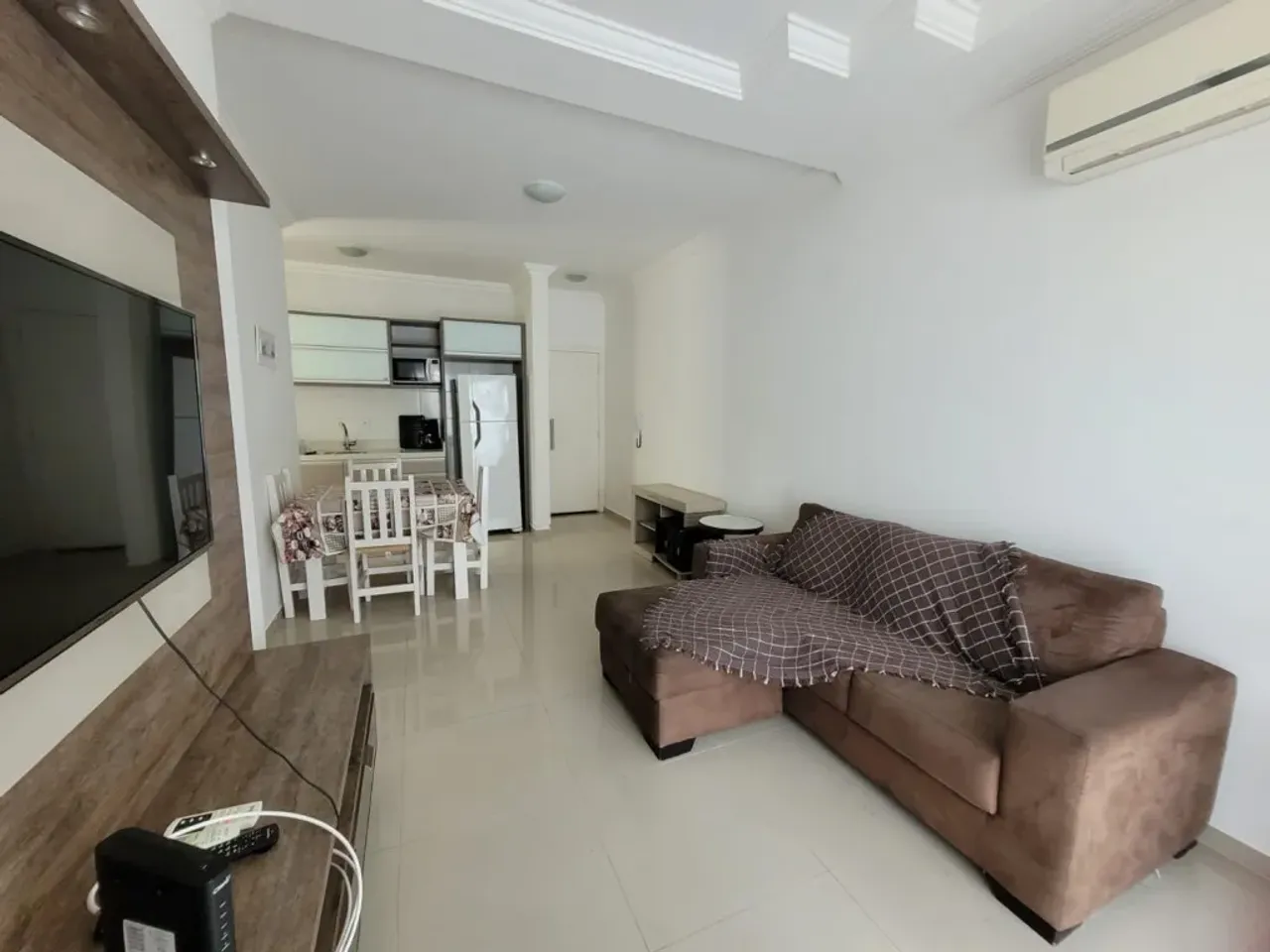 Furnished 2-bedroom apartment with a balcony