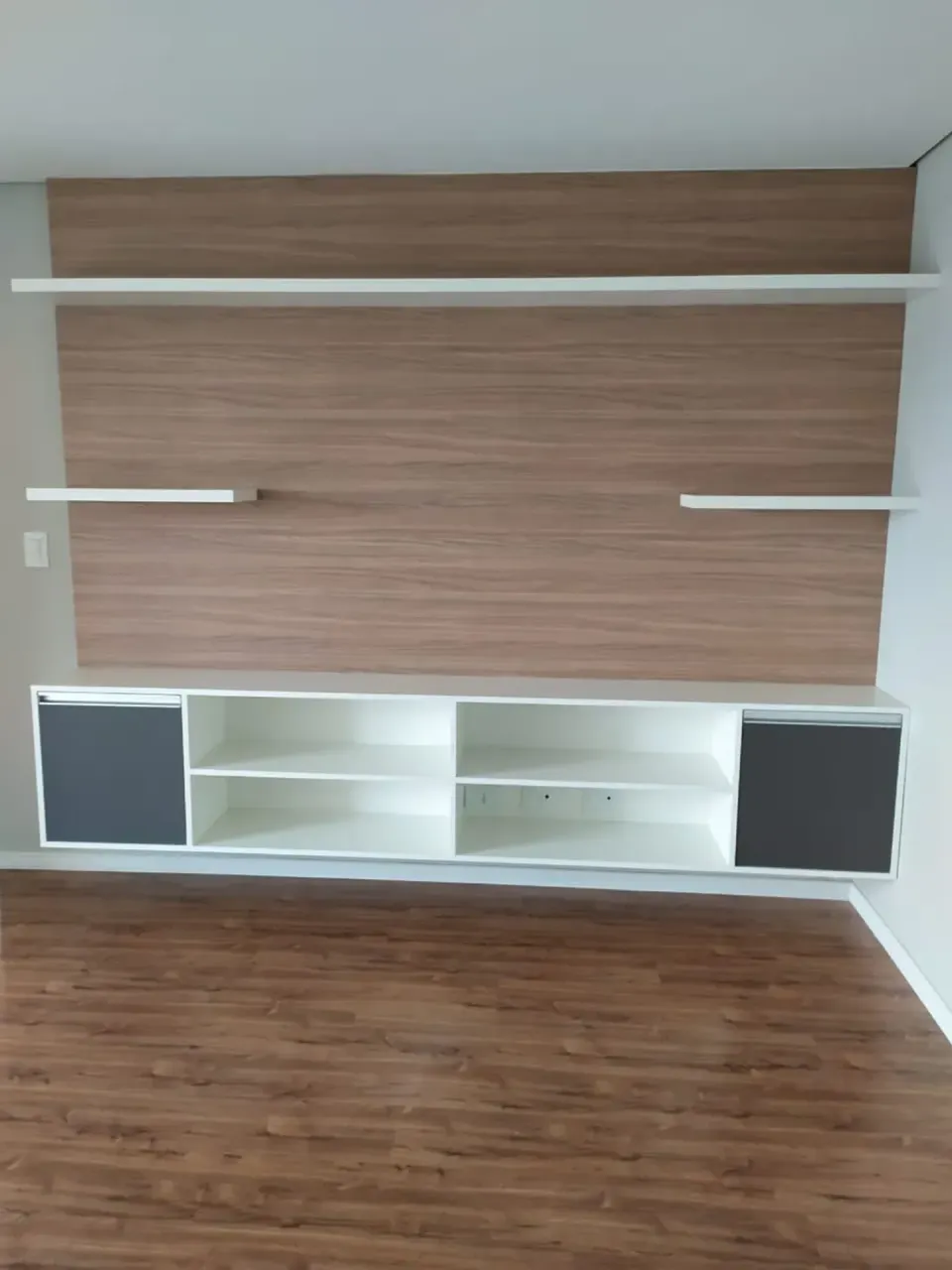 Apartamento de 3 dormitorios con 2 baños y balcón cerrado — photo 6