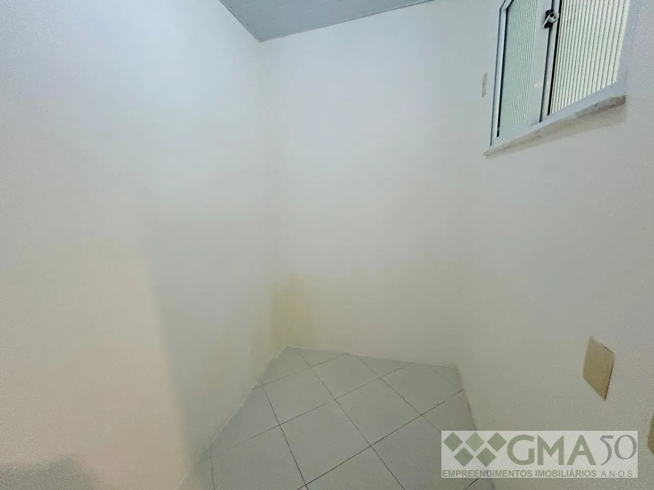 Apartamento com 3 quartos e cozinha fechada a gás — photo 18