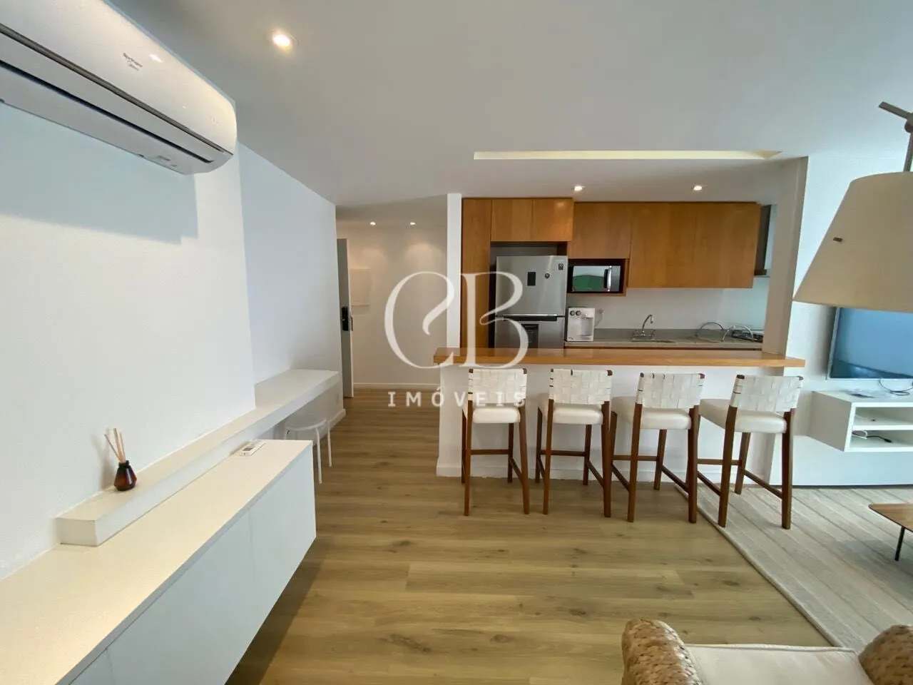 Furnished 85 m² apartment with 2 bedrooms — photo 2