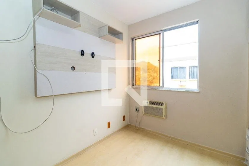 2-bedroom rental apartment with balcony and 47 m² — photo 3