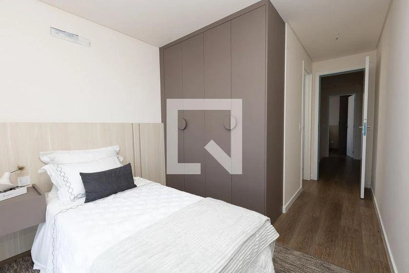Furnished house with 3 en-suites and 2 parking spots — photo 44