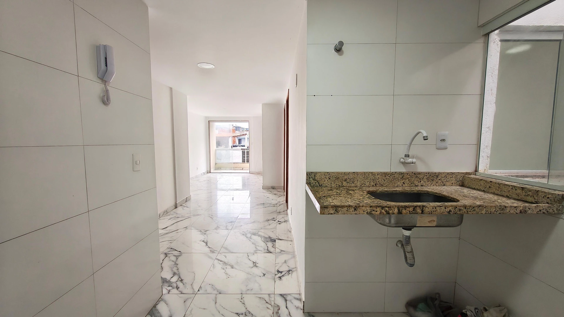 2-bedroom apartment with a glass-enclosed balcony — photo 24
