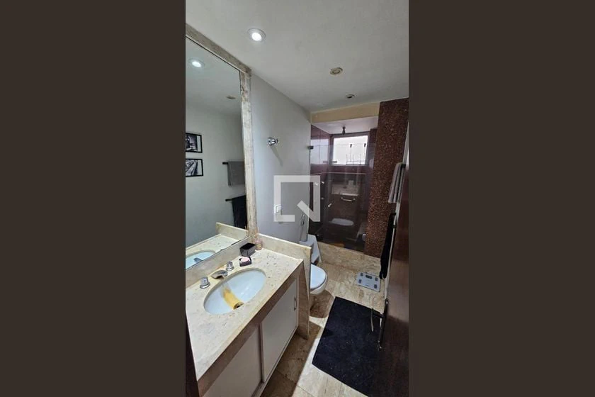 4-bedroom rental apartment with 180 m² of space — photo 26