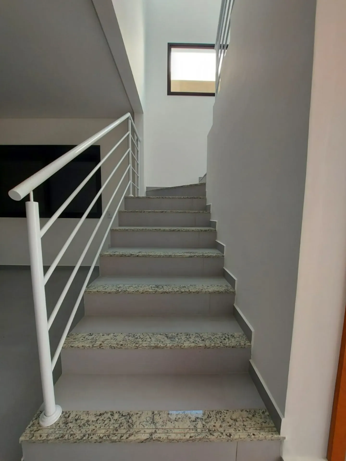 House with 3 en-suite bedrooms and 155 m² — photo 42